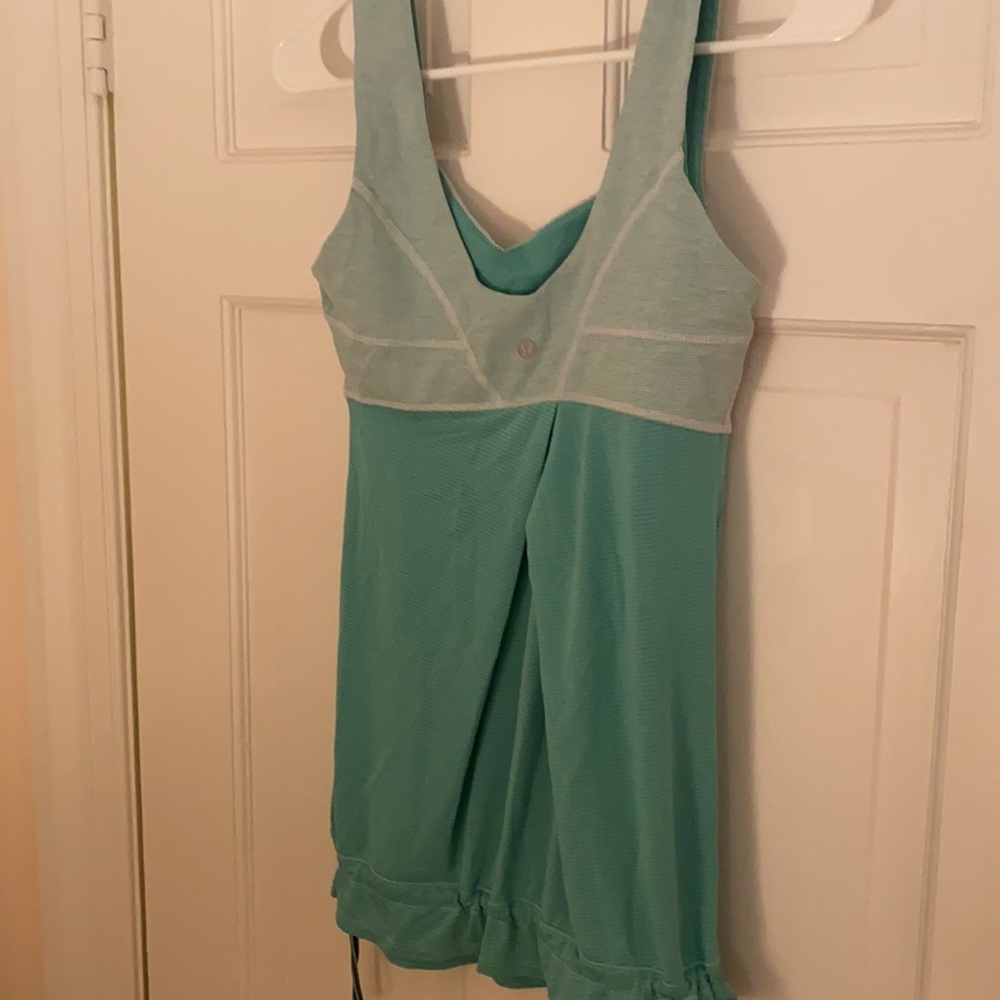 Blue LuLuLemon Top - Picture 4 of 5